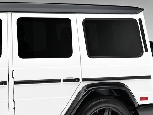 Used 2017 Mercedes-Benz G 550 image 7