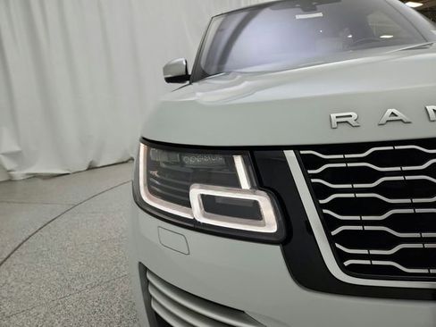 Used 2020 Land Rover Range Rover HSE image 28
