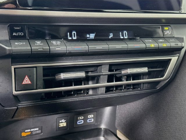 Certified 2026 Toyota Camry LE FWD image 17