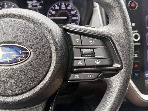 Used 2024 Subaru Crosstrek 2.0i Premium image 17