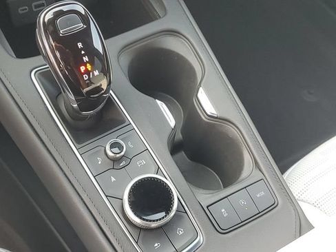 Certified 2024 Cadillac XT4 Sport AWD/4WD image 24