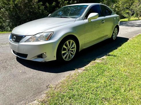 Used 2006 Lexus IS 250 image 4