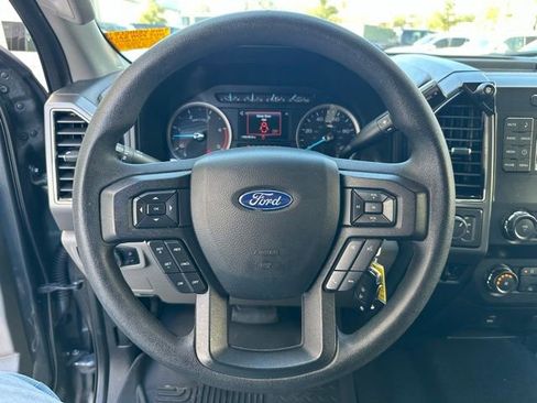 Certified 2019 Ford F250 XLT AWD/4WD image 18