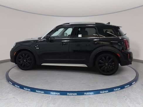 Certified 2024 MINI Cooper Countryman S w/ Premium Package AWD/4WD image 8