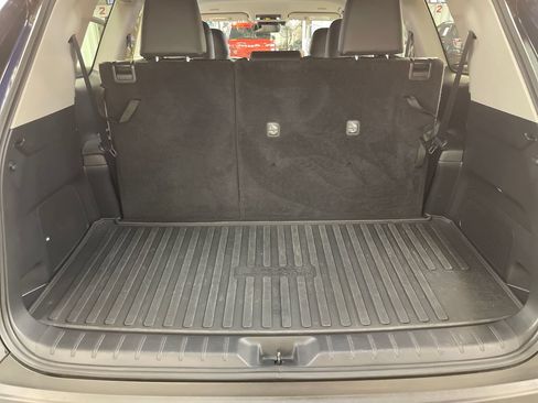 Used 2024 Toyota Grand Highlander AWD image 26