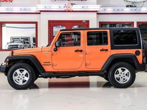 Used 2013 Jeep Wrangler Unlimited Sport image 12