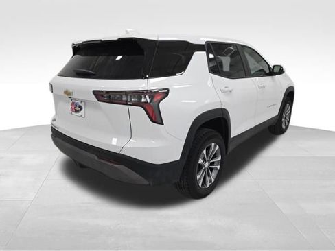 New 2026 Chevrolet Equinox LT image 5