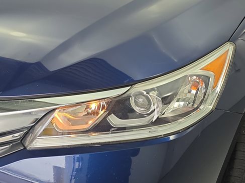 Used 2016 Honda Accord LX image 28