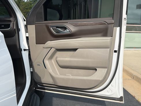 Used 2021 Chevrolet Tahoe LT RWD image 33