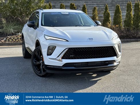 Used 2025 Buick Envision Sport Touring image 1