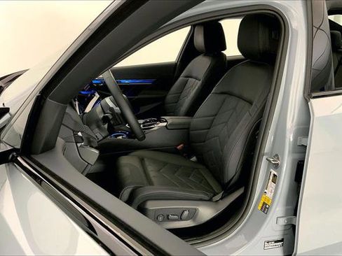 Certified 2024 BMW i5 M60 w/ Premium Package image 13
