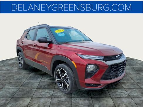 Used 2023 Chevrolet TrailBlazer RS w/ Sun and Liftgate Package AWD/4WD image 1