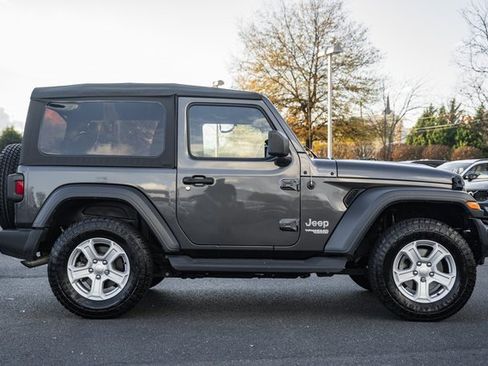 Used 2020 Jeep Wrangler Sport image 3