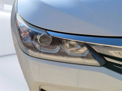 Used 2016 Honda Accord EX-L image 10