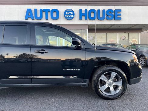 Used 2017 Jeep Compass High Altitude AWD/4WD image 40