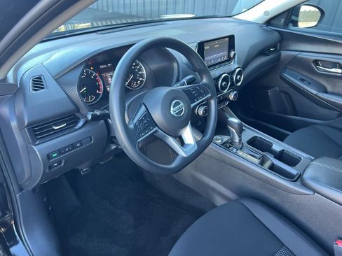 Certified 2023 Nissan Sentra S FWD image 5