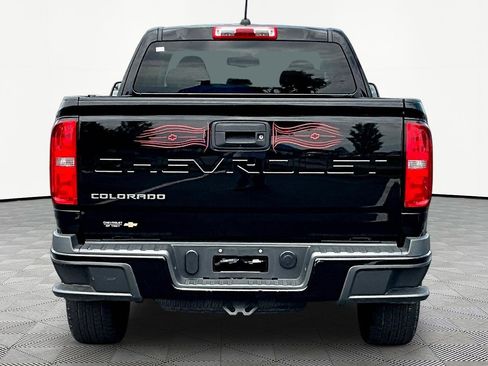 Used 2022 Chevrolet Colorado W/T w/ Custom Special Edition RWD image 5