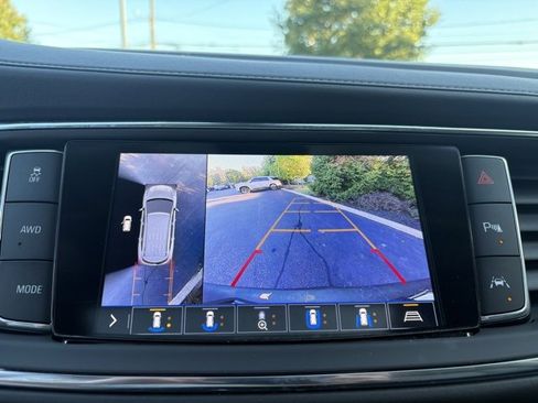 Used 2021 Buick Enclave Avenir w/ Avenir Technology Package image 41