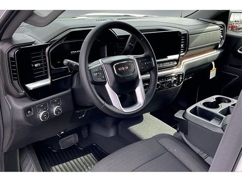 New 2026 GMC Sierra 1500 SLE AWD/4WD image 7