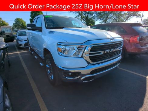 Used 2019 RAM 1500 Big Horn AWD/4WD image 3