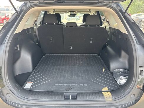 Used 2023 Kia Sportage LX AWD/4WD image 20