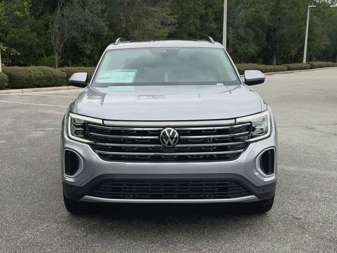 New 2026 Volkswagen Atlas SE image 3