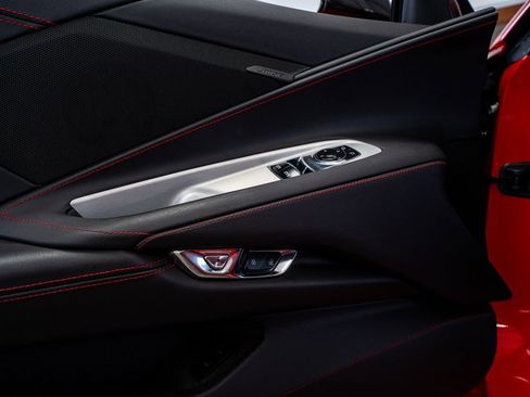 Used 2024 Chevrolet Corvette Stingray Coupe w/ Z51 Performance Package image 34