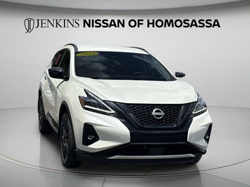 Certified 2023 Nissan Murano SV w/ SV Midnight Edition Package FWD image 2
