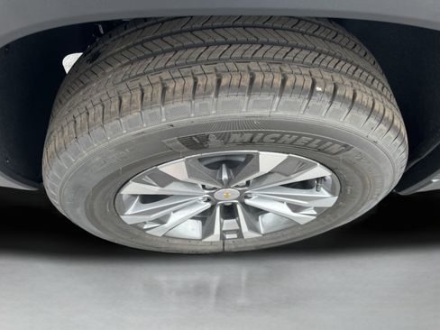 New 2027 Chevrolet Equinox LT AWD/4WD image 36
