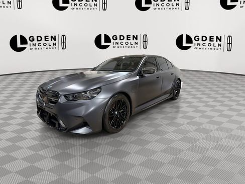 Used 2026 BMW M5 w/ Carbon Package AWD/4WD image 4