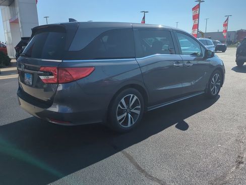 Used 2022 Honda Odyssey Touring image 4