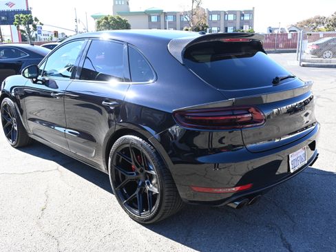 Used 2018 Porsche Macan GTS AWD/4WD image 6