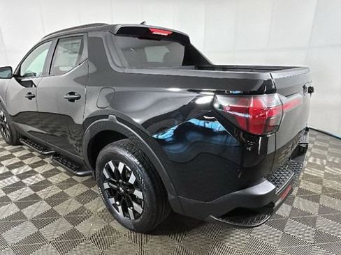 Certified 2025 Hyundai Santa Cruz SEL FWD image 5