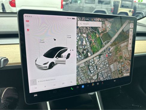 Used 2020 Tesla Model 3 Standard Range Plus image 5