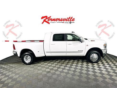 New 2026 RAM 3500 Limited image 8