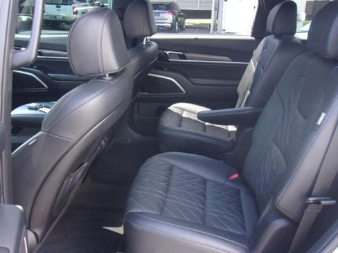 Used 2025 Kia Telluride EX X-Line AWD/4WD image 17
