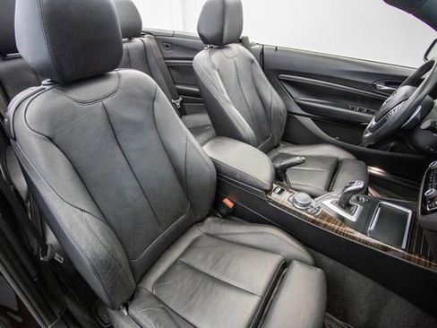 Used 2018 BMW 230i Convertible w/ Premium Package image 22