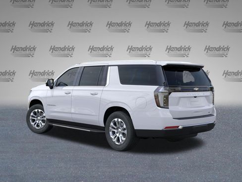 New 2026 Chevrolet Suburban LT RWD image 5
