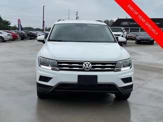 Used 2021 Volkswagen Tiguan S video 2
