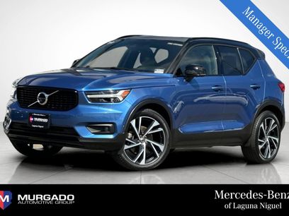 Used 2019 Volvo XC40 T5 R-Design