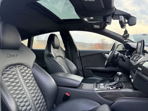 Used 2017 Audi RS 7 Prestige image 30