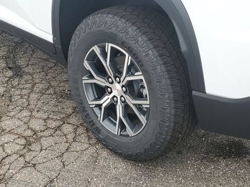 New 2026 GMC Acadia AT4 w/ Luxury Package AWD/4WD image 34
