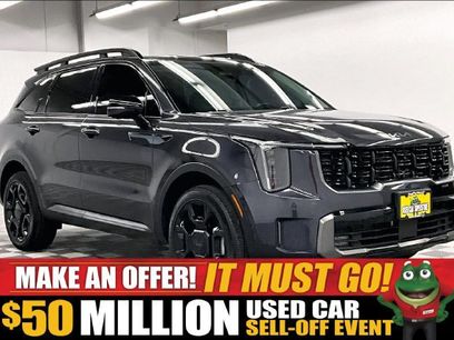 Used 2025 Kia Sorento SX