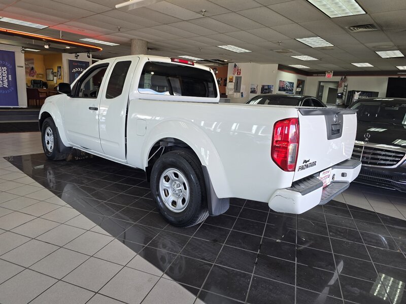 Used 2021 Nissan Frontier S RWD image 6