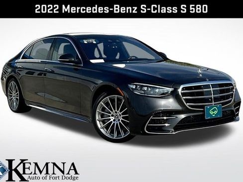 Used 2022 Mercedes-Benz S 580 4MATIC Sedan image 1