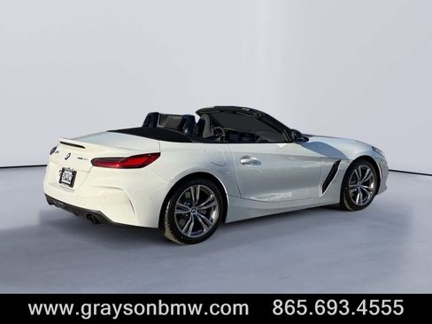 Used 2026 BMW Z4 sDrive30i image 3