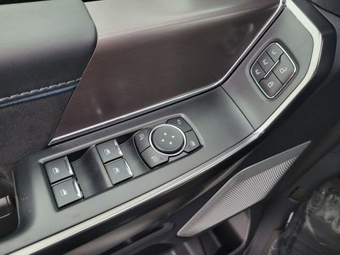 New 2025 Ford F150 Platinum w/ Equipment Group 702A High image 22