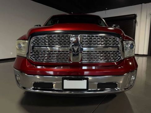 Used 2014 RAM 1500 Laramie RWD image 2