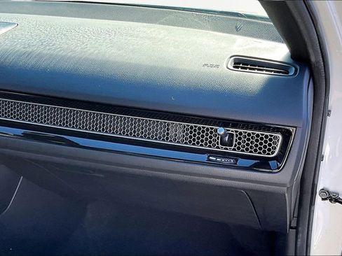 Certified 2025 Honda Civic Sport image 18