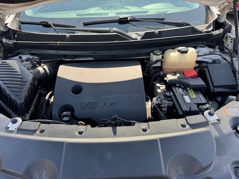 Used 2018 Chevrolet Traverse Premier w/ Driver Confidence II Package FWD image 15